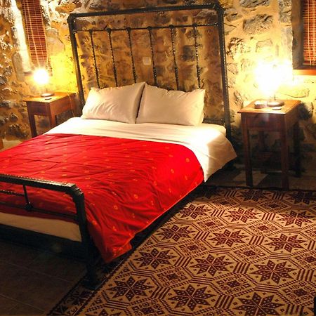 Archontiko Nikolopoulou Hotel Vitina Room photo