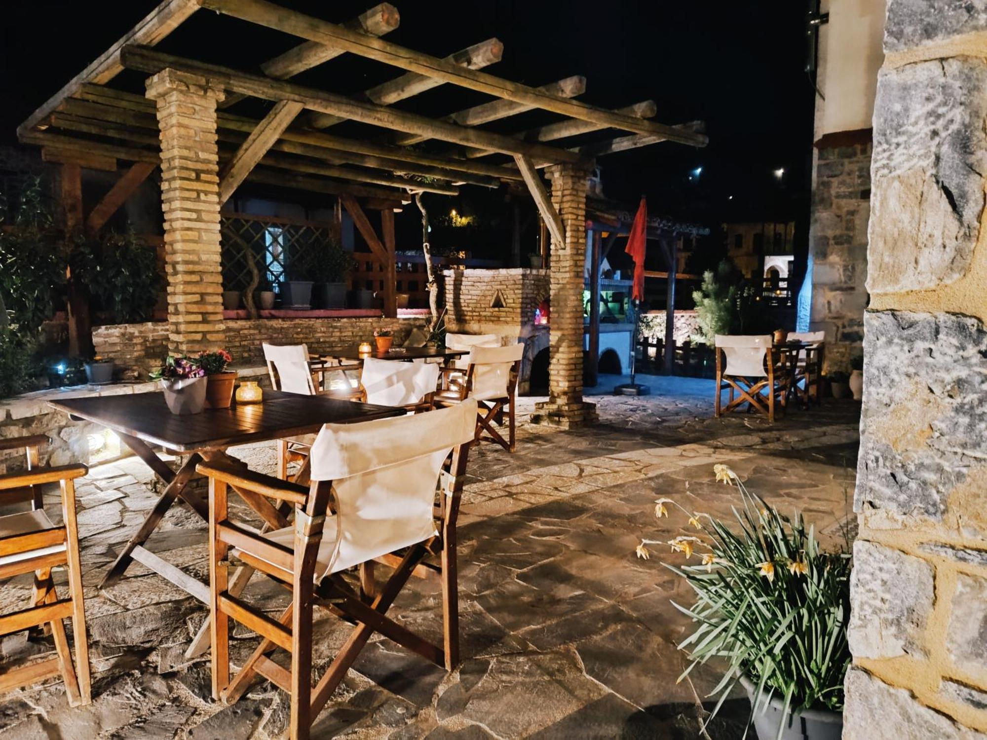 Archontiko Nikolopoulou Hotel Vitina Exterior photo