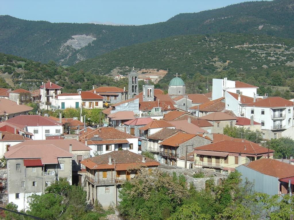Archontiko Nikolopoulou Hotel Vitina Exterior photo