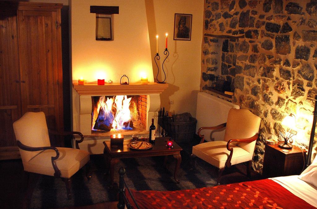 Archontiko Nikolopoulou Hotel Vitina Room photo