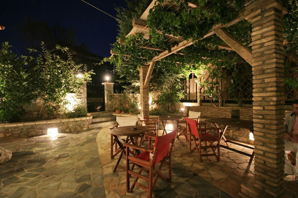Archontiko Nikolopoulou Hotel Vitina Room photo