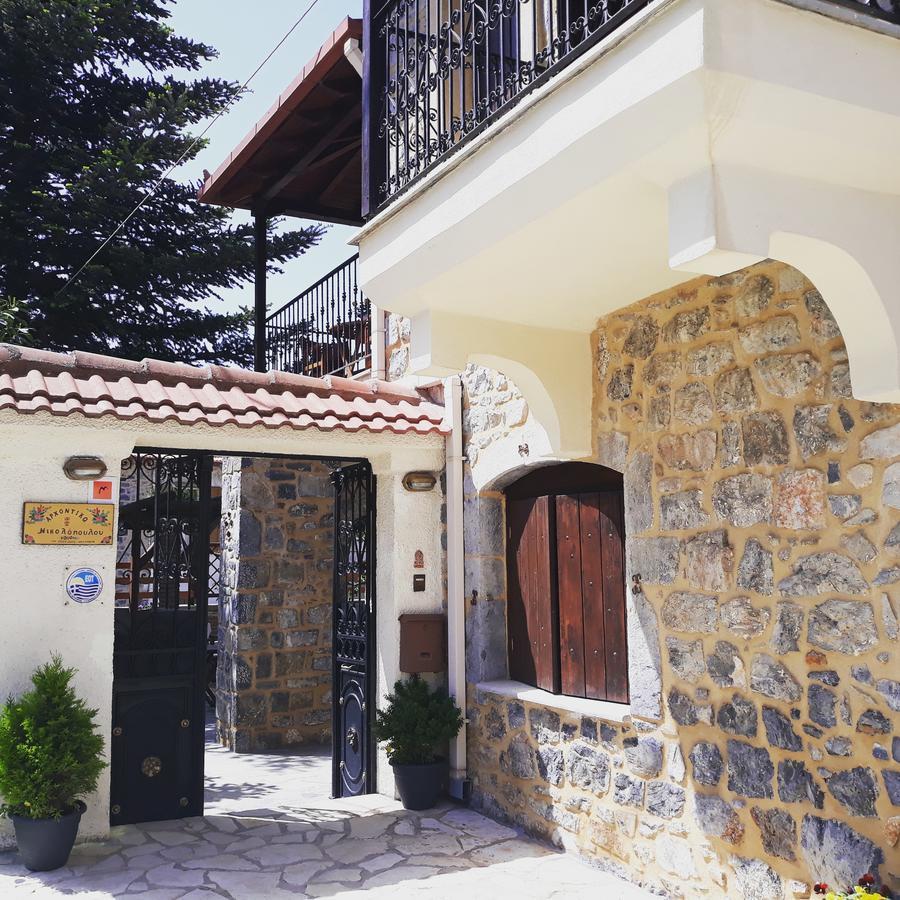 Archontiko Nikolopoulou Hotel Vitina Exterior photo